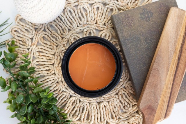 Dixie Belle Terra Clay Paint - Marigold